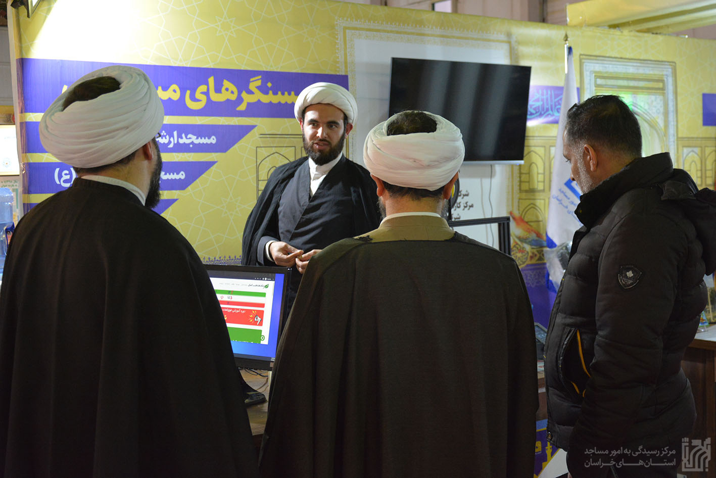 گزارش تصویری حضور همسنگرهای مسجدی در نمایشگاه پژوهش و فناوری استان
